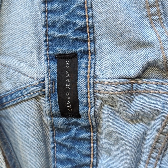 Silver jeans Over It All Loose Fit Overalls Distressed women's Size Medium - Picture 10 of 11